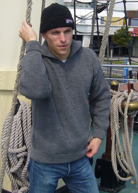 Troyer Elbe Merino Schwarz